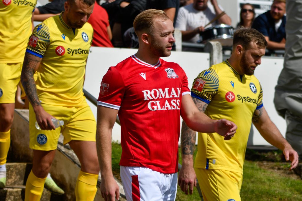 mason-winter-yate-town